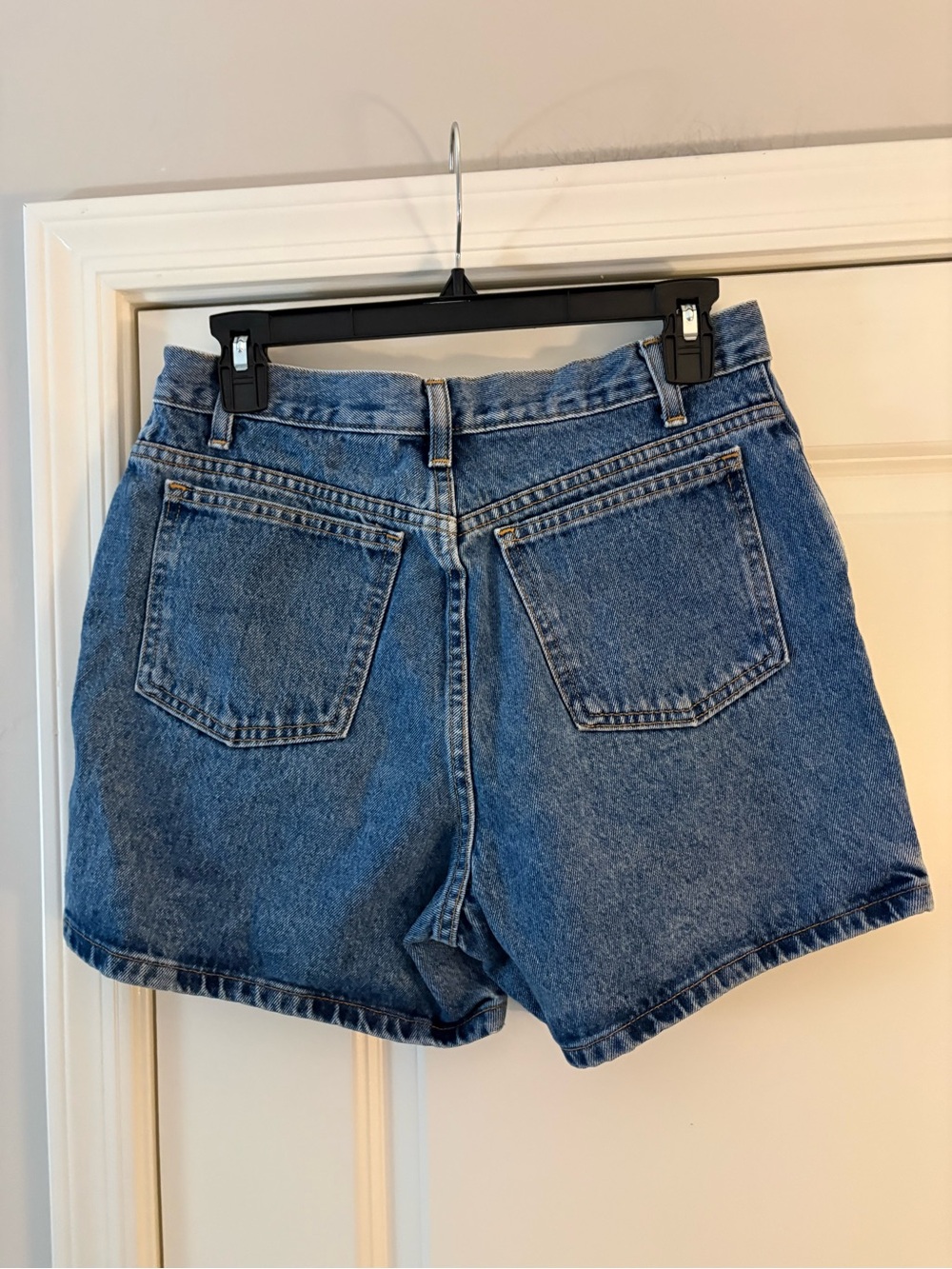 J. Crew Women’s Classic High-Rise Blue Denim Shorts - Picture 10 of 12